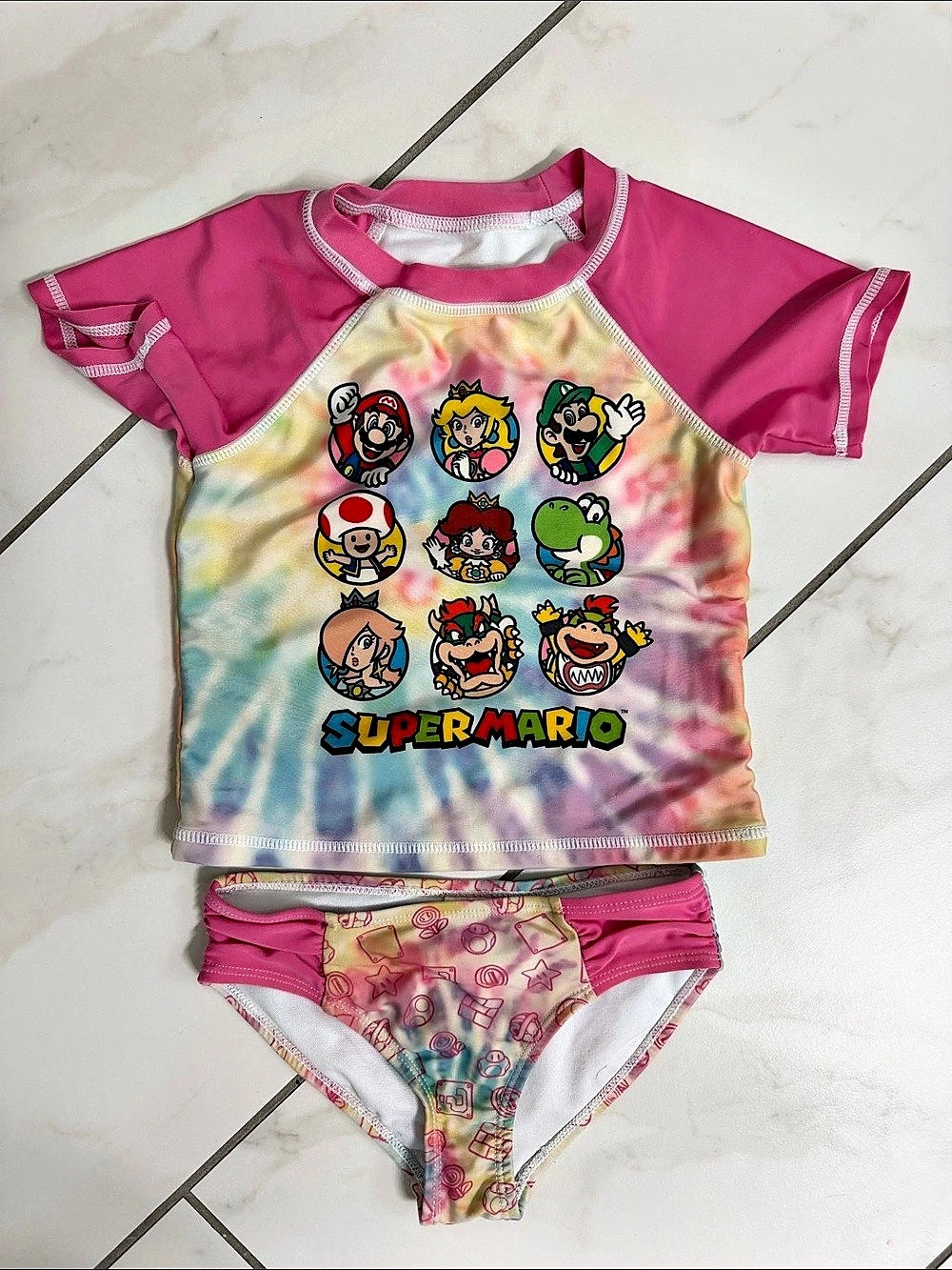 Mario Super Mario Girls Size 5 Pink Tie-Dye Rashguard Set